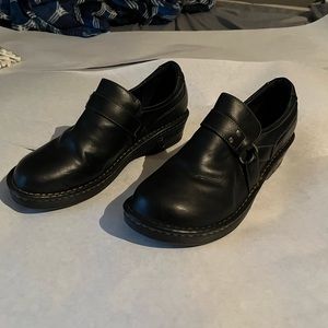 Black born work shoes used but look new no damage